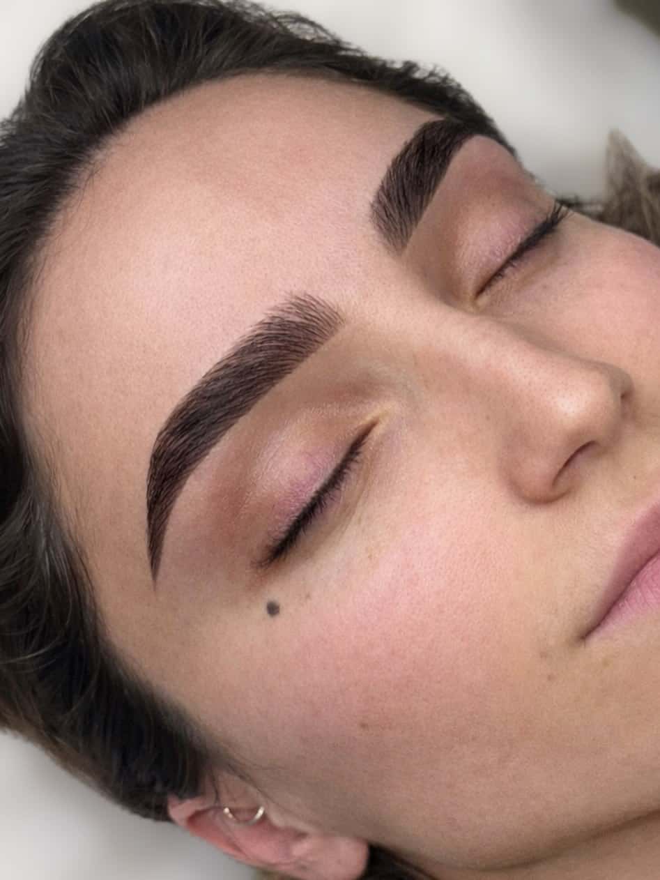 MERIAM BROWS 5