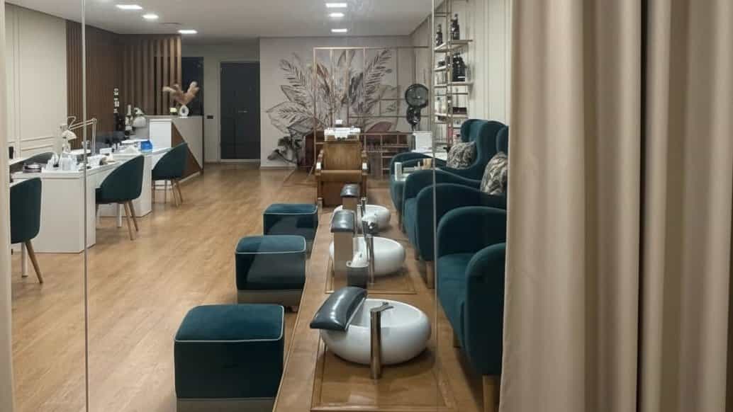 YanMei Studio 1